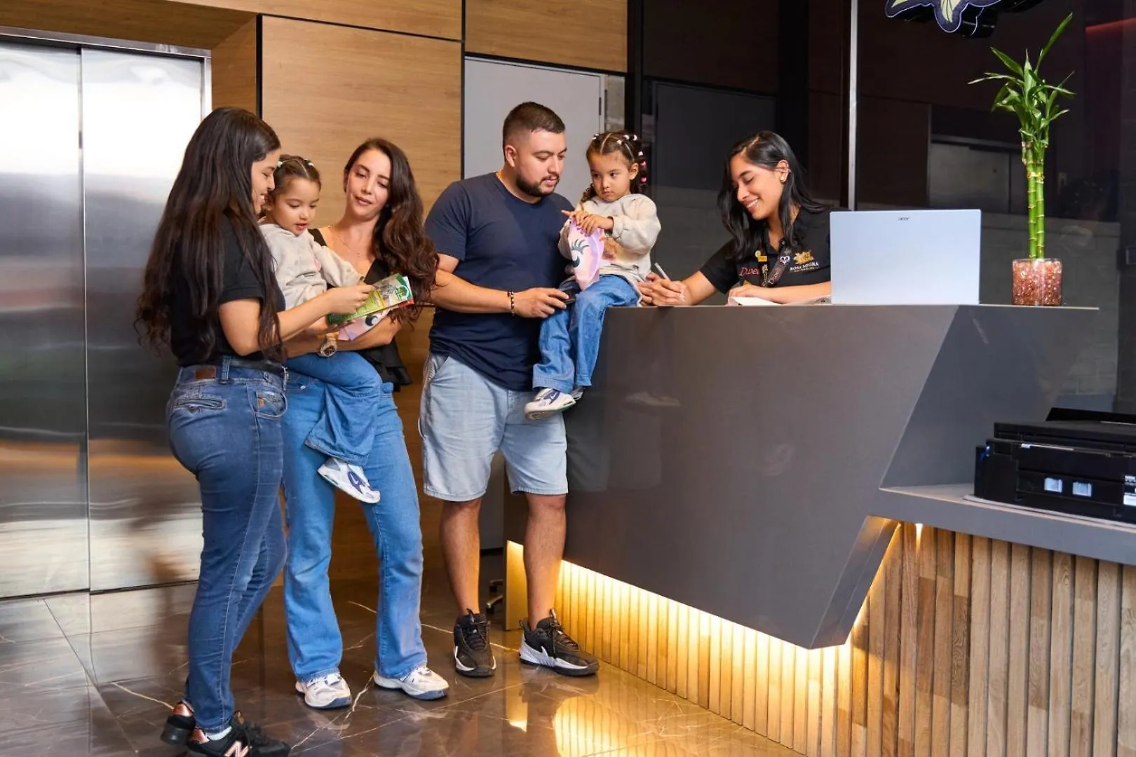 شقة Cozy Comfort At Rosa Negra Stadio Suite ميديلين